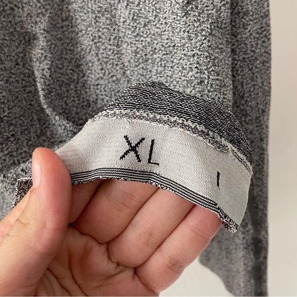 Lululemon Mens Grey Metal Vent Tech Long Sleeve Shirt - Picture 2 of 4